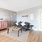 Beausejour - Splendide 2 Pièces - Piscine - Parking - Vue Appartamento *
